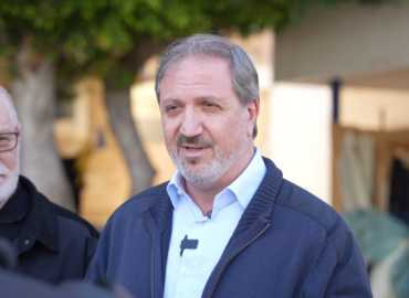 جولة تفقدية لرئيس بلدية بيروت على مراكز إيواء النازحين في العاصمة