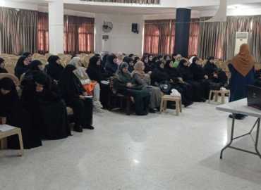 بلدية عبا تقيم ورشة عمل حول الصحة النفسية بمشاركة طلاب وأكاديميين وخريجين