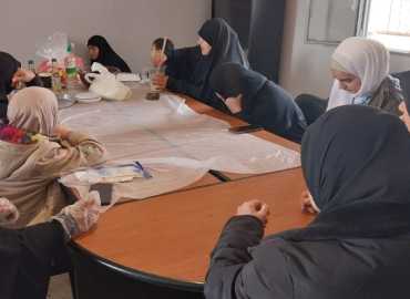اتحاد بلديات جبل عامل وبلدية عدشيت يُنظمان ورشة لتعليم صناعة الحلويات وتمكين المرأة اقتصاديًا
