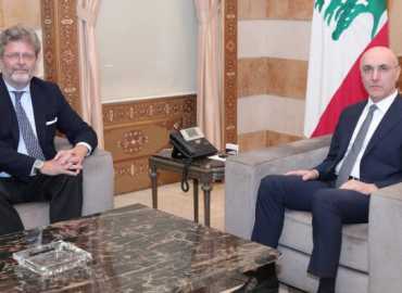وزير الداخلية يبحث مع قائمقام المتن شؤون القضاء وواقع العمل الإداري والخدماتي