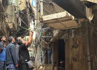 بلدية برج البراجنة تواكب حملة لإزالة التعديات على شبكة الكهرباء العامة