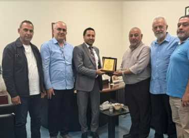 بلدية عيناثا تبحث مع إدارة مستشفى الشهيد رفيق الحريري سبل تأمين الرعاية للنازحين