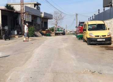 بلدية معروب تواصل حملتها لرفع النفايات وتشدد إجراءاتها بحق المخالفين