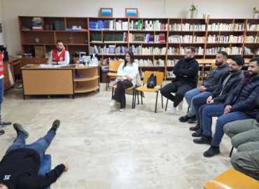 بلدية حلبا تستضيف دورة إسعافات أولية بالتعاون مع الصليب الأحمر اللبنانب لتعزيز الجهوزية المجتمعية