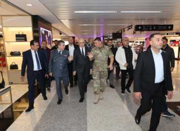 وزير الداخلية يجول في مطار بيروت لمتابعة الاجراءات والتدابير المتخذة لضمان حسن سير العمل