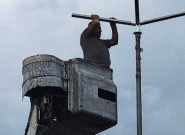 بلدية برج البراجنة تستكمل أعمال إنارة طريق المطار لتعزيز السلامة