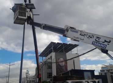 بلدية برج البراجنة تنهي تركيب وتجهيز أعمدة إنارة بالقرب من ضريح سيد شهداء الأمة