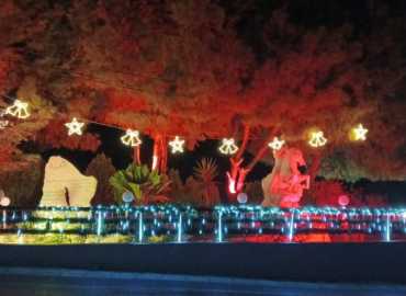 بلديّة القريّة ستستكمل تزيين مدخل البلدة استعدادًا لاستقبال الأعياد