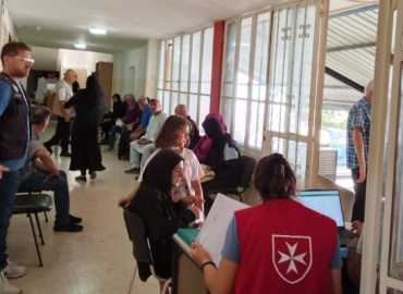 بلدية عرمتى تقيم يومًا طبيًا مجانيًا بالتعاون مع منظمة مالطا