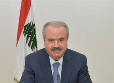 وزير المالية يوقع قرار توزيع مستحقات البلديات من الخلوي عن 2023