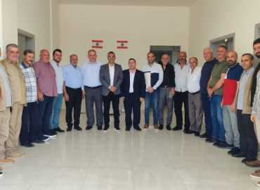 اتحاد بلديات الدريب الأوسط يبحث مع وزير الزراعة دعم المزارعين وترشيد استخدام المياه
