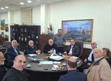 رئيس بلدية الشويفات يستقبل وفدًا كنسيًا ويؤكد متابعة ملف النازحين