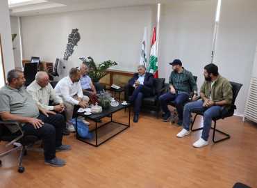 وفد من بلدية زبقين زار مدير عام 