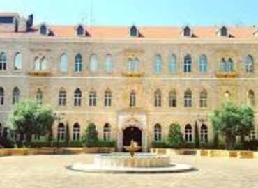 مجلس الوزراء يبحث تداعيات الحرب وملف النزوح: 592 مركز إيواء وأكثر من 822 ألف نازح