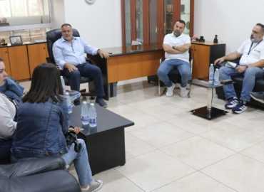 اتحاد بلديات قضاء صور يبحث مع منظمة «إنيرا» نتائج المشاريع المنفّذة وأولويات التعاون المقبل