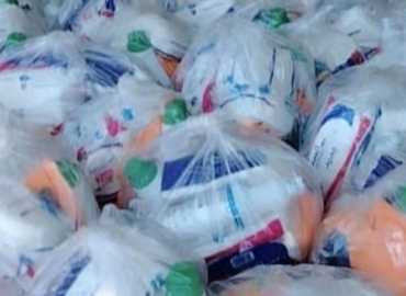 بلدية بيت ياحون توزّع مساعدات غذائية وصحية على أهالي البلدة النازحين