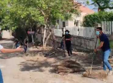 بلدية جبشيت تواصل أعمال النظافة ورفع آثار العدوان من أحياء البلدة