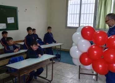 بالتنسيق مع بلدية بريقع .. ألعاب تعليمية مخصّصة لصفوف الروضات في المتوسطة الرسمية