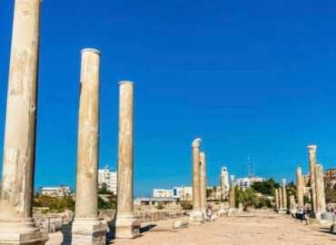 بلدية صور تطلق برنامجًا سياحيًا وثقافيًا لمغتربي المدينة