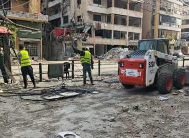 بلدية الغبيري تواصل رفع الركام وفتح الطرقات