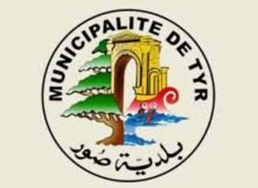 بلدية صور تنظّم رفع الأنقاض وتمنع جمع الخردة من المواقع المتضررة دون إذن مسبق