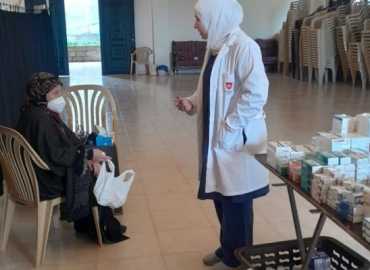 يوم صحي مجاني في بلدة النفاخية بالتعاون مع مركز الرعاية الصحية الأولية في صديقين