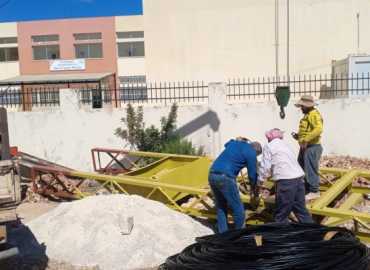 بلدية ميدون تستكمل تركيب محطة كهرباء جديدة بقدرة 250 KVA