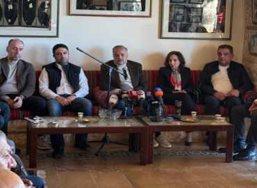 أرسلان يجمع بلديات عاليه: النزوح يضغط على الخدمات والدعوة لتعزيز الدعم والتنسيق