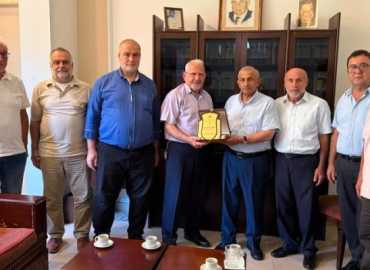 وفد من بلدية حولا يزور النائب أسامة سعد لبحث أوضاع النازحين