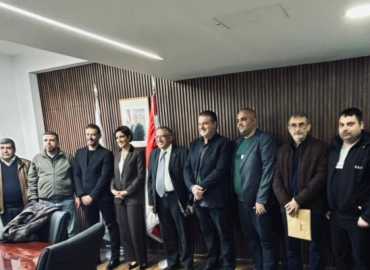 وزيرة البيئة تجتمع برؤساء اتحادات البلديات ورؤساء البلديات التي تتوفر في قُراهم معامل فرز للنفايات