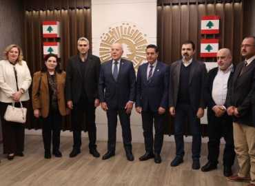 بلدية طرابلس واتحاد بلديات الفيحاء يشاركان في لقاء مع نائب كندي لبحث التعاون الاقتصادي