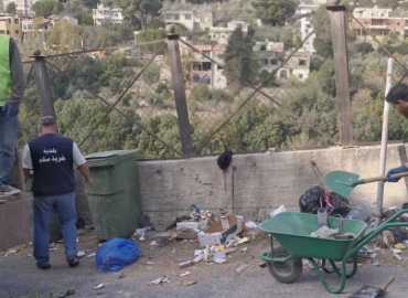 بلدية خربة سلم تُتابع المرحلة الثانية من حملة النظافة بالتعاون مع جمعية العمل ضد الجوع