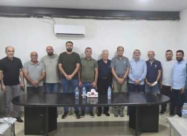 بلدية الخيام تعقد اجتماعها الثاني في «البيت الخيامي» لمتابعة شؤون الأهالي النازحين