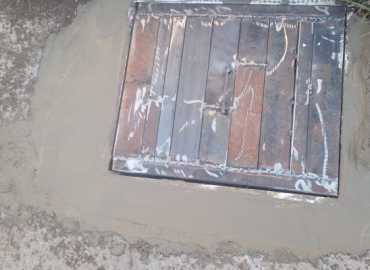 بلدية كفرفيلا تواصل صيانة قنوات تصريف المياه استعداداً لفصل الشتاء