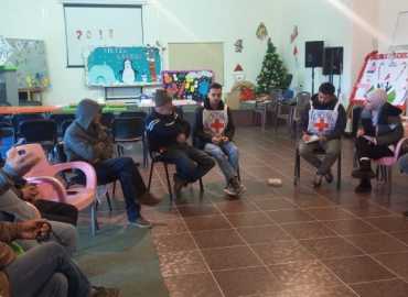 الصليب الأحمر وبلدية حولا: جهود مشتركة لدعم صمود الأهالي في البلدة