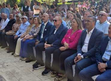 بلدية نيحا الشوف تفتتح مهرجان الجوز السنوي الأول برعاية وزير الزراعة