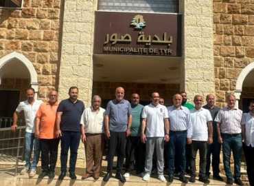بلدية صور تبحث مع رئيس نادي الأنصار دور الرياضة في احتضان الشباب والمواهب
