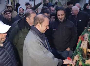 محافظ بعلبك الهرمل يرعى افتتاح معرض الميلاد في القرية الزراعية