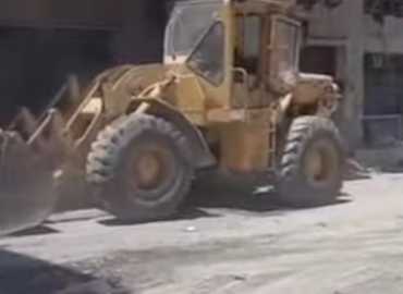 بلدية كفرصير تواصل رفع الردميات وتنظيف الطرقات لإعادة تأهيل البلدة