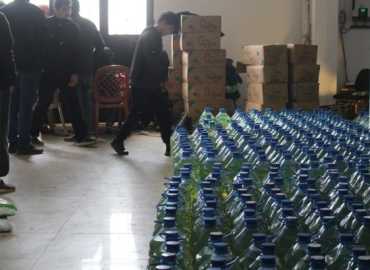 بلدية زبقين توزع مساعدات عينية لدعم الأهالي بالتعاون مع جمعية 