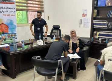 بلدية المروانية توزّع حصص دعم على النازحين المقيمين في البلدة بالتعاون مع جمعية «أرض البشر»