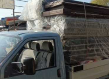 بلدية راميا تواصل توزيع المساعدات الشتوية والغذائية دعمًا للأهالي النازحين