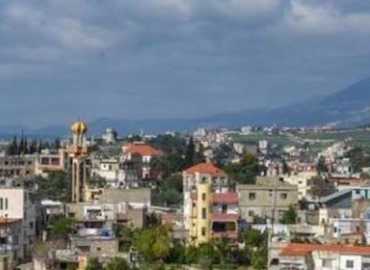 بلدية جبشيت تدعو الأهالي إلى عدم التوجّه جنوبًا قبل إعلان وقف إطلاق النار