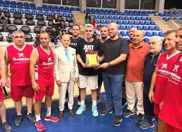 بلدية طرابلس تفوز على بلدية الميناء في مباراة كرة السلة 