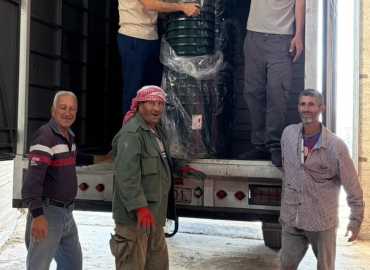 بلدية جديدة مرجعيون تستلم 1800 مستوعب نفايات مقدمة من جمعية CELIM الايطالية