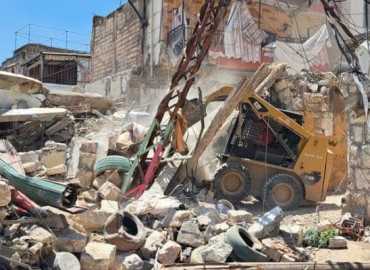 بلدية جبشيت تواصل إزالة آثار العدوان وإعادة تأهيل البنى والخدمات الأساسية