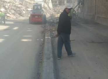 بلدية الغبيري تواصل إزالة الركام وفتح الطرقات في محيط مجمّع سيد الشهداء