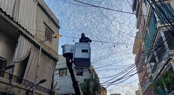 بلدية برج البراجنة تواصل تعزيز شبكة الإنارة وصيانة المرافق العامة