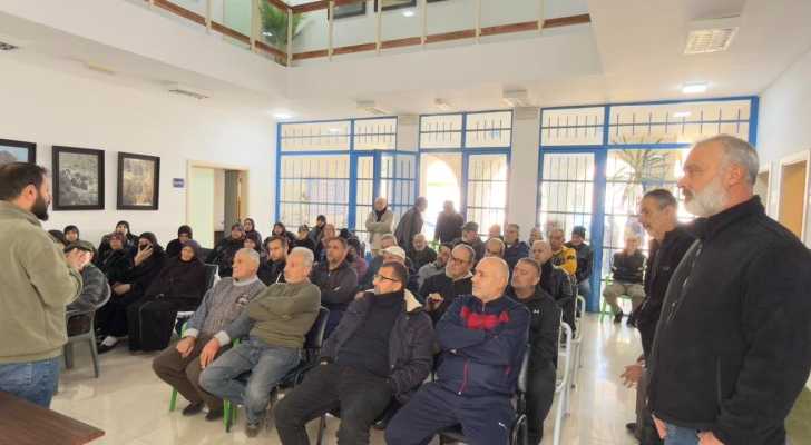 بلدية شقرا ودوبيه تُنظّم ندوة زراعية حول زراعة البصل والثوم