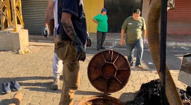 بلدية الغبيري تواصل تعزيل وتنظيف الريغارات وخطوط المجاري العامة